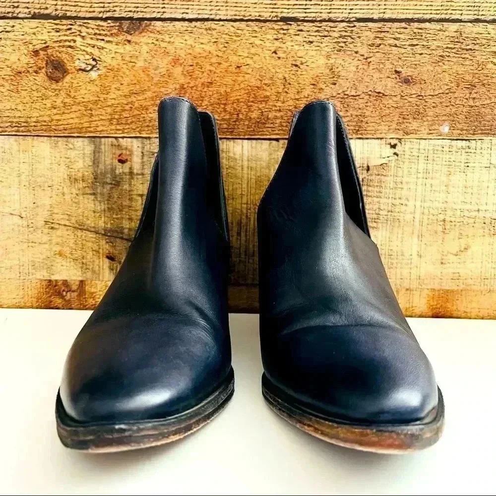 NWOT Navy (INK) Free People Charm Double V Bootie